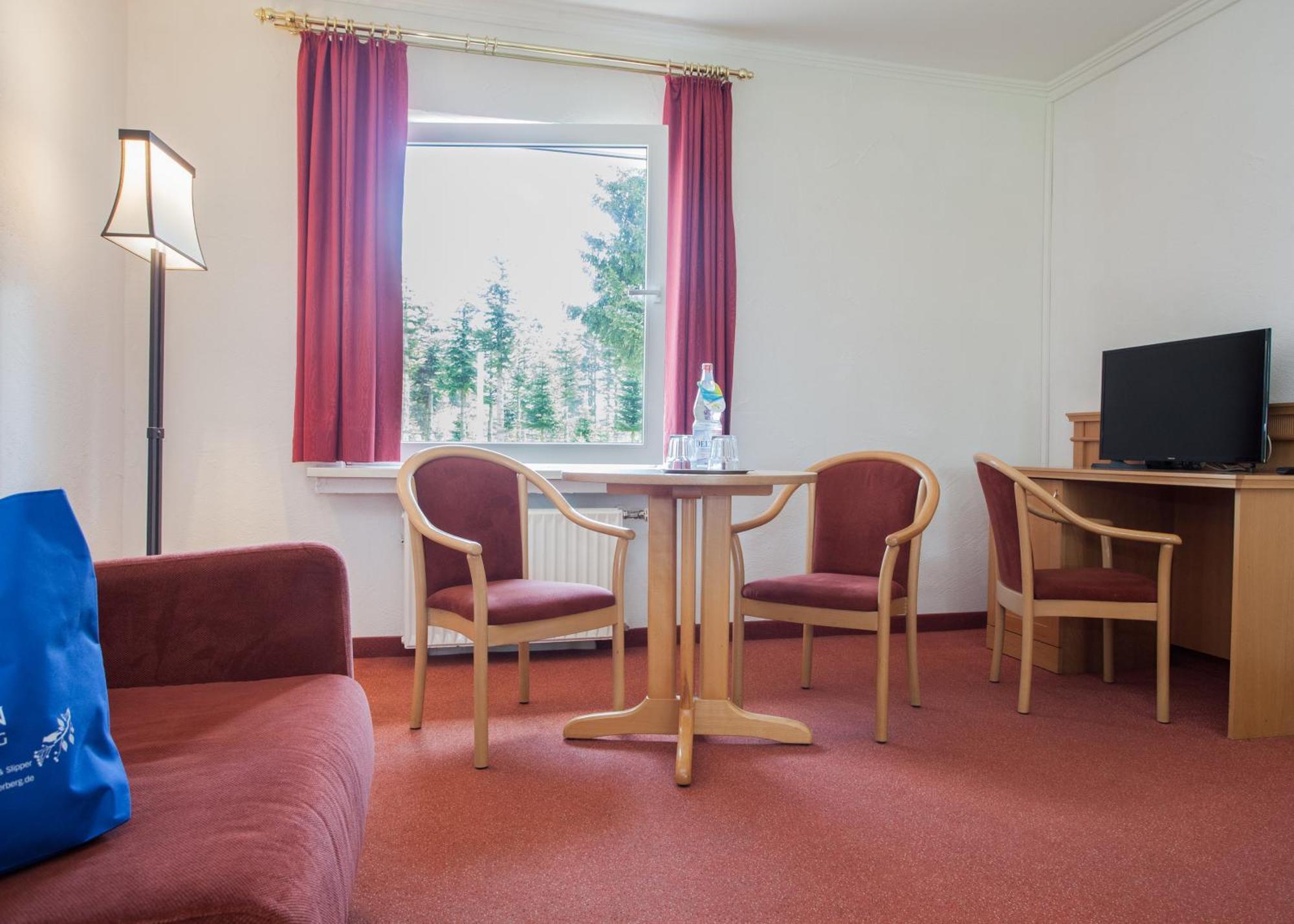 Der Schoene Asten - Resort Винтерберг Номер фото
